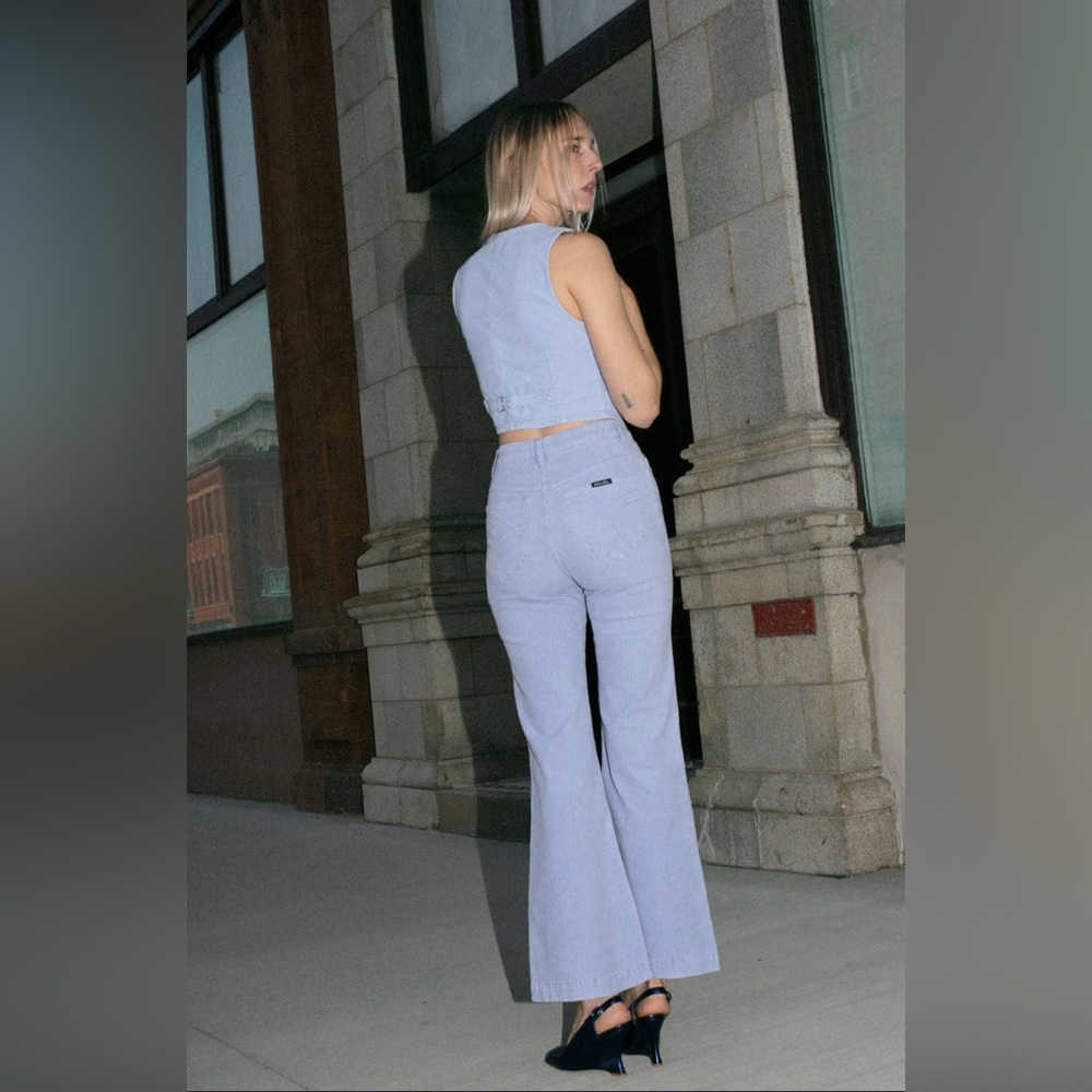 ROLLAS SIZE 24 HIGH RISE FLARE - Picture 2 of 4